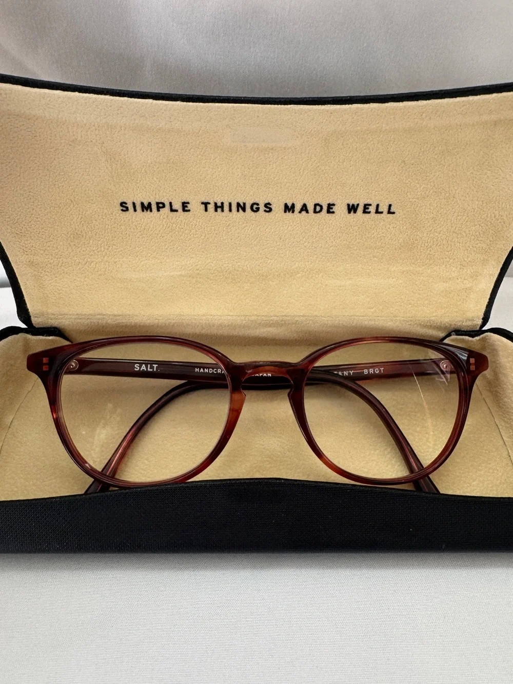SALT OPTICS GLASSES | TIFFANY | W/CASE | 48-20-140 JAPAN | BURGUNDY TORTOISE